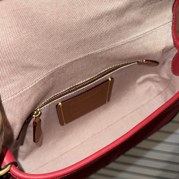 Coach Red Soho Flap 2006 Limited Re-Edition - Picture 6 of 7